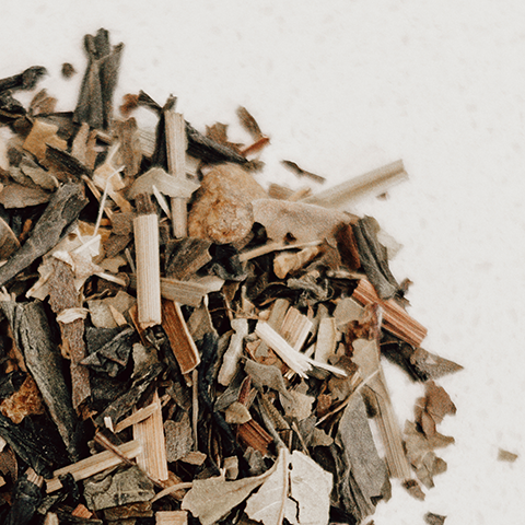 Close up of IngenuiTea™ SoulGreen green tea blend